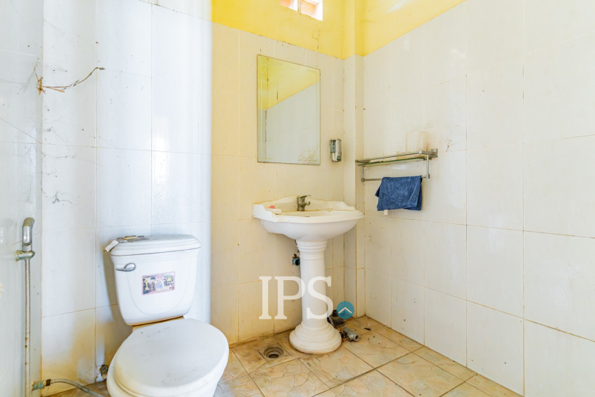 12,493 Sqm Land with Factory For Sale - Samraong Tong, Kampong Speu