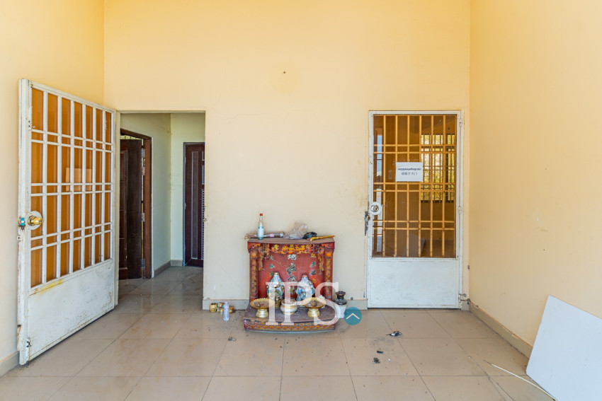 12,493 Sqm Land with Factory For Sale - Samraong Tong, Kampong Speu