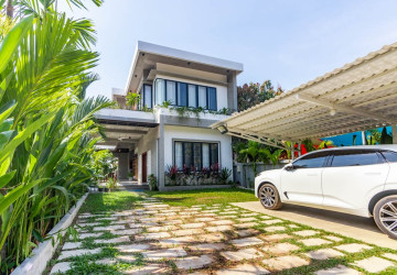 3 Bedroom Villa For Sale - Sala Kamreuk, Siem Reap thumbnail