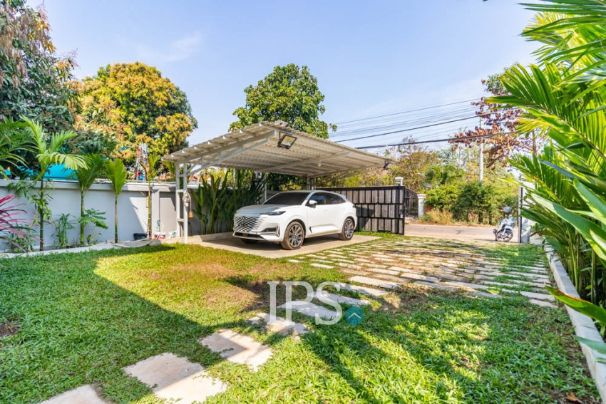 វីឡា 3 បន្ទប់គេង សម្រាប់លក់ - សាលាកំរើក, សៀមរាប