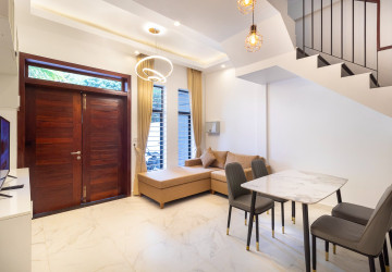 4 Bedroom Flat For Rent - Sala Kamreuk, Siem Reap thumbnail