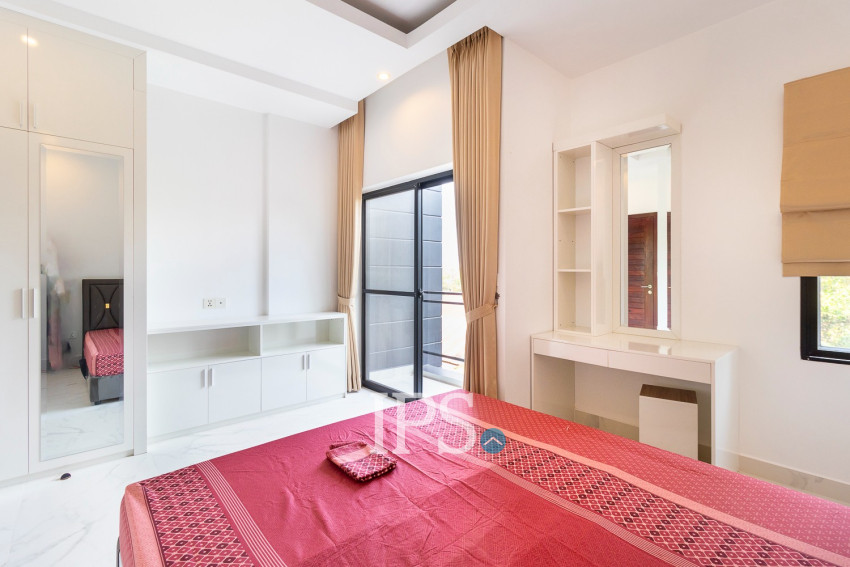 4 Bedroom Flat For Rent - Sala Kamreuk, Siem Reap