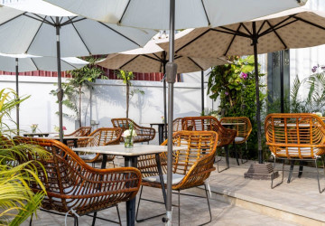 15 Bedroom Hotel  Restaurant Business For Sale- Svay Dangkum, Siem Reap thumbnail