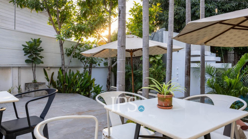 15 Bedroom Hotel Restaurant Business For Sale- Svay Dangkum, Siem Reap