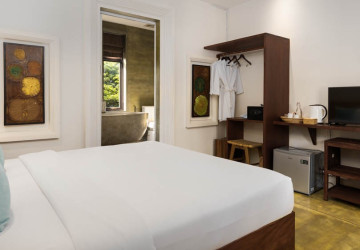 15 Bedroom Hotel  Restaurant Business For Sale- Svay Dangkum, Siem Reap thumbnail