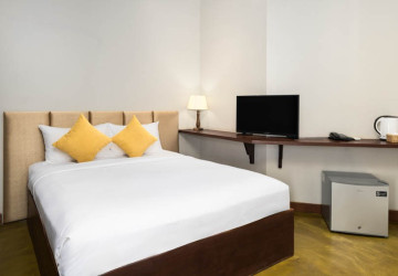 15 Bedroom Hotel  Restaurant Business For Sale- Svay Dangkum, Siem Reap thumbnail