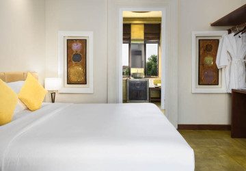 15 Bedroom Hotel  Restaurant Business For Sale- Svay Dangkum, Siem Reap thumbnail