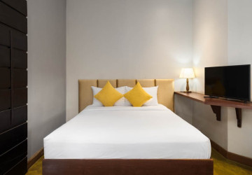 15 Bedroom Hotel  Restaurant Business For Sale- Svay Dangkum, Siem Reap thumbnail