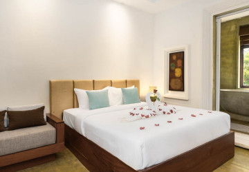 15 Bedroom Hotel  Restaurant Business For Sale- Svay Dangkum, Siem Reap thumbnail