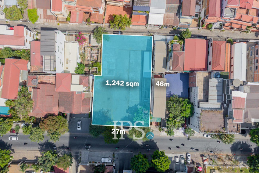 1,242 Sqm Land For Rent - Tonle Bassac, Phnom Penh