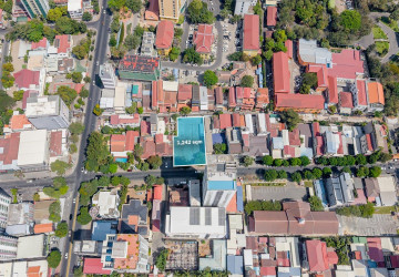 1,242 Sqm Land For Rent - Tonle Bassac, Phnom Penh thumbnail