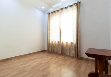 4 Bedroom House For Rent - Slor Kram, Siem Reap thumbnail