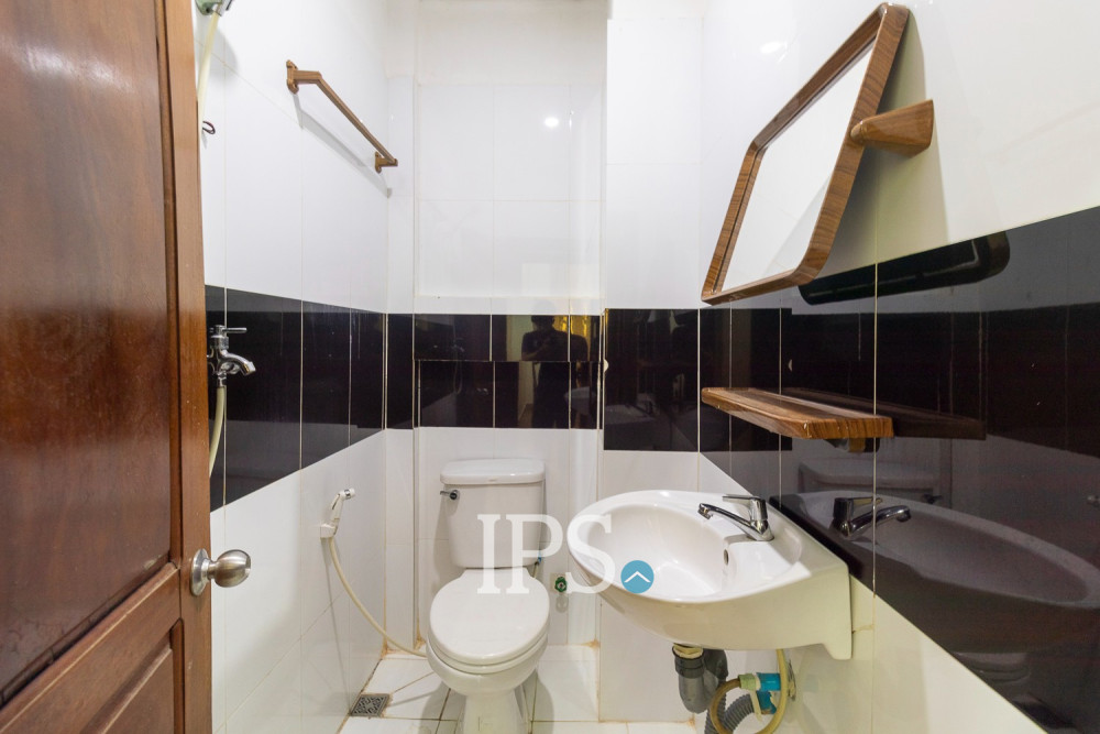 4 Bedroom House For Rent - Slor Kram, Siem Reap - Image 13