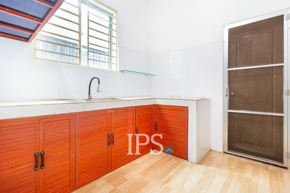 4 Bedroom House For Rent - Slor Kram, Siem Reap - Image 4