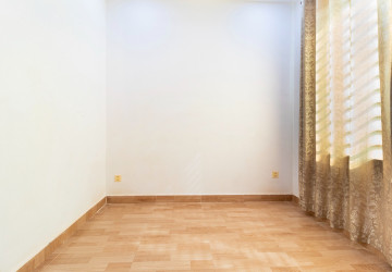 4 Bedroom House For Rent - Slor Kram, Siem Reap thumbnail