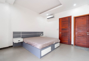 2 Bedroom Flat For Rent - Sala Kamreuk, Siem Reap thumbnail