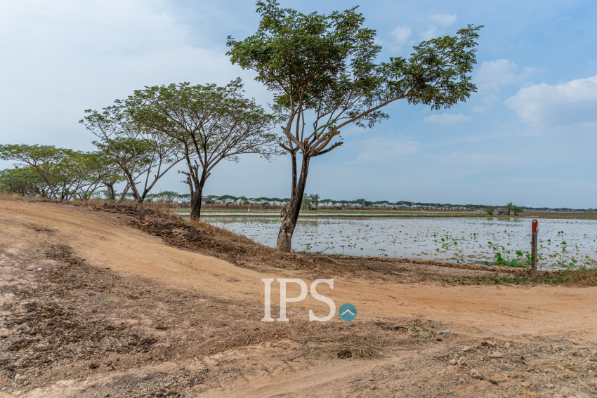 110 Hectares Land For Sale - Khsach Kandal, Kandal
