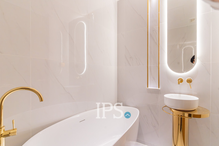 Duplex 4 Bedroom Condo For Rent - Vue Aston, Nirouth, Phnom Penh