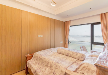 Duplex 4 Bedroom Condo For Rent - Vue Aston, Nirouth, Phnom Penh thumbnail