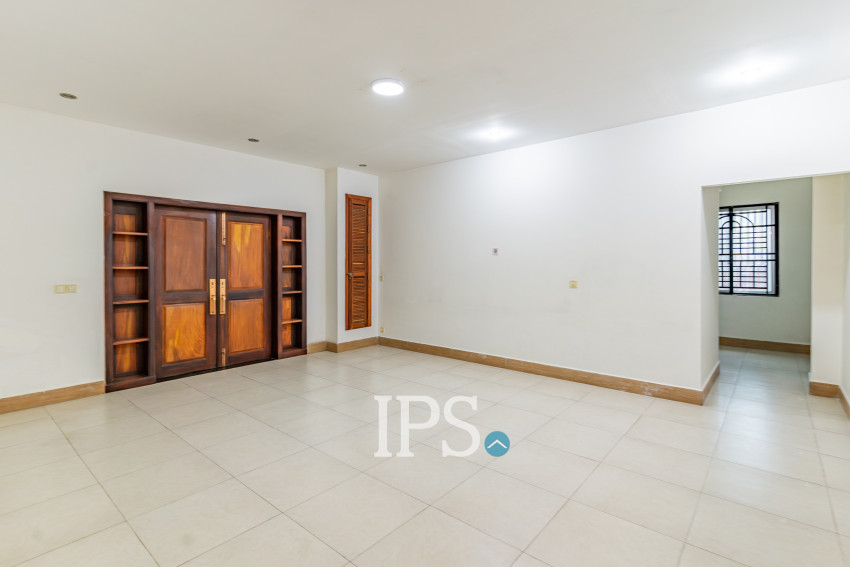 3,366 Sqm Commercial Building For Rent - BKK2, Phnom Penh