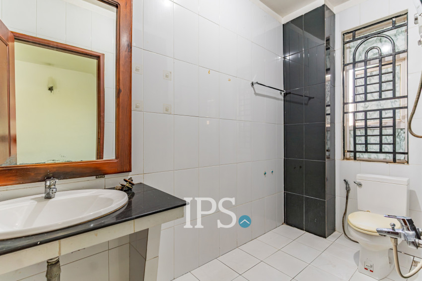 3,366 Sqm Commercial Building For Rent - BKK2, Phnom Penh