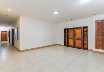 3,366 Sqm Commercial Building For Rent - BKK2, Phnom Penh thumbnail