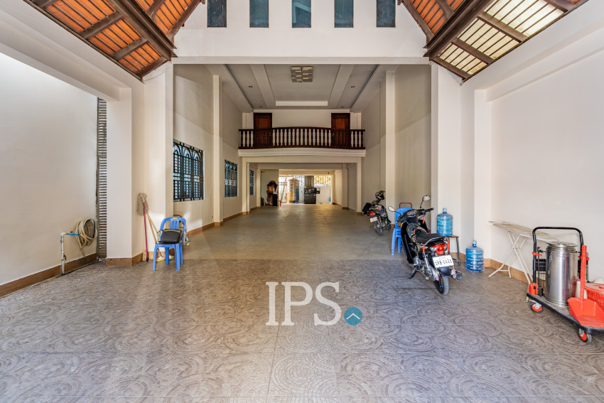 3,366 Sqm Commercial Building For Rent - BKK2, Phnom Penh