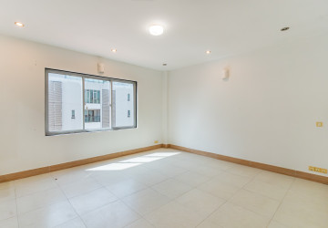 3,366 Sqm Commercial Building For Rent - BKK2, Phnom Penh thumbnail