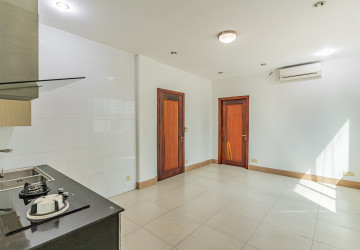 3,366 Sqm Commercial Building For Rent - BKK2, Phnom Penh thumbnail