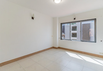 3,366 Sqm Commercial Building For Rent - BKK2, Phnom Penh thumbnail