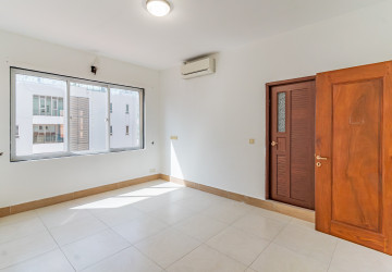 3,366 Sqm Commercial Building For Rent - BKK2, Phnom Penh thumbnail