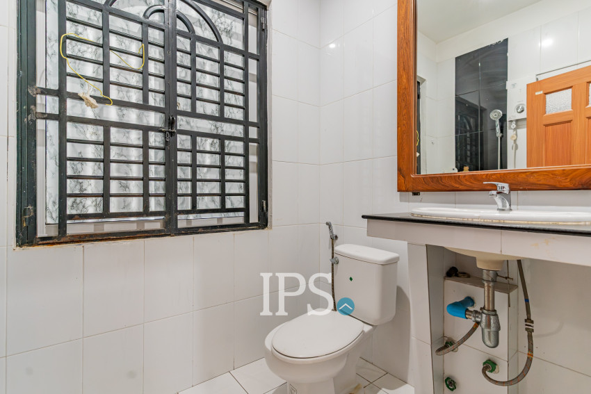 3,366 Sqm Commercial Building For Rent - BKK2, Phnom Penh