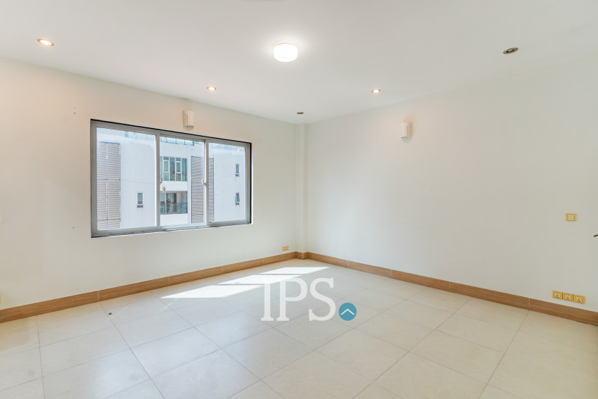 3,366 Sqm Commercial Building For Rent - BKK2, Phnom Penh