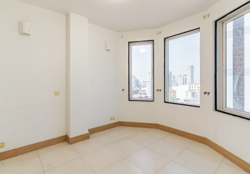 3,366 Sqm Commercial Building For Rent - BKK2, Phnom Penh thumbnail