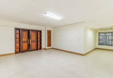 3,366 Sqm Commercial Building For Rent - BKK2, Phnom Penh thumbnail