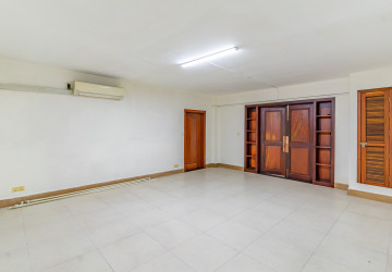 3,366 Sqm Commercial Building For Rent - BKK2, Phnom Penh thumbnail