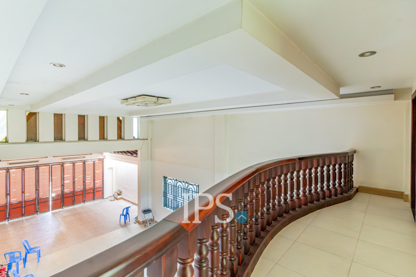 3,366 Sqm Commercial Building For Rent - BKK2, Phnom Penh