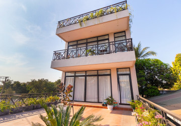 3 Bedroom Villa For Rent - Sala Kamreuk, Siem Reap thumbnail