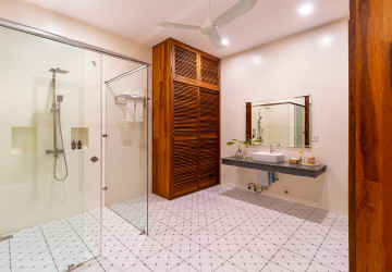 3 Bedroom Villa For Rent - Sala Kamreuk, Siem Reap thumbnail