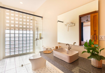 3 Bedroom Villa For Rent - Sala Kamreuk, Siem Reap thumbnail