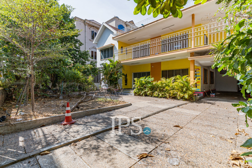 5 Bedroom Commercial Villa For Rent - Mittapheap, Phnom Penh