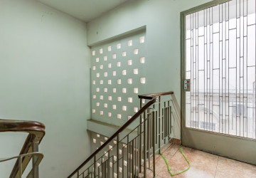 5 Bedroom Commercial Villa For Rent - Mittapheap, Phnom Penh thumbnail