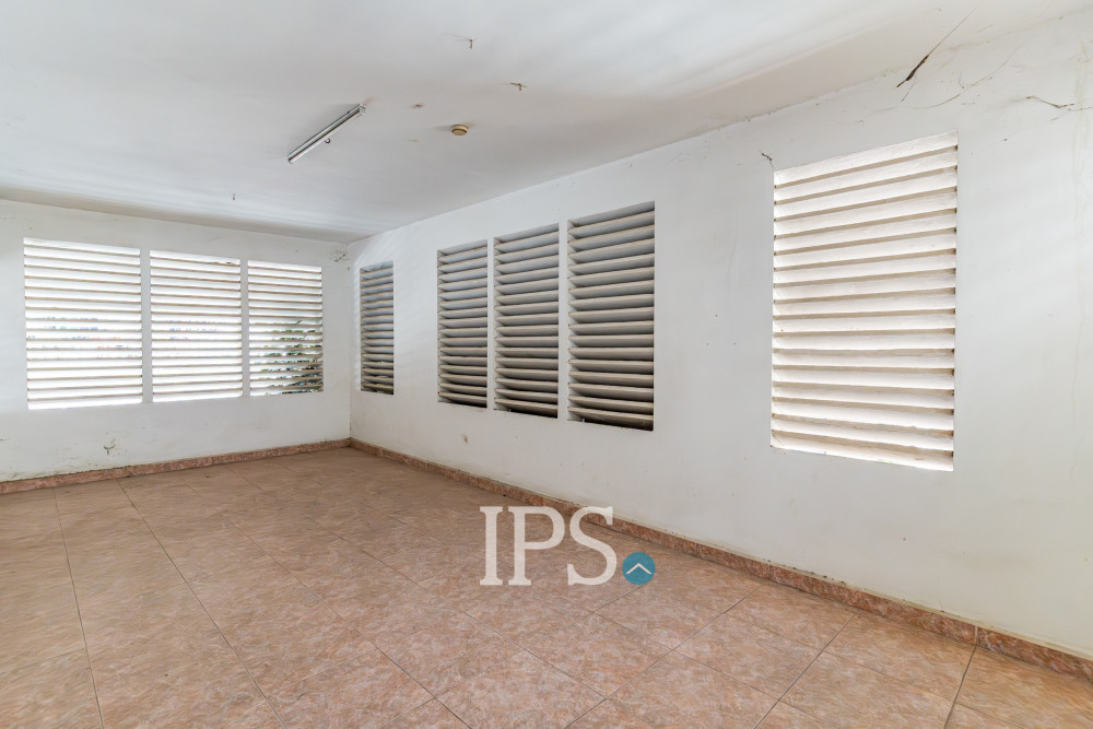5 Bedroom Commercial Villa For Rent - Mittapheap, Phnom Penh - Image 19