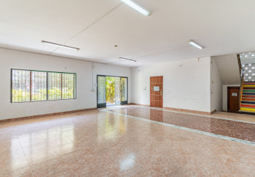 5 Bedroom Commercial Villa For Rent - Mittapheap, Phnom Penh thumbnail