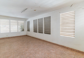 5 Bedroom Commercial Villa For Rent - Mittapheap, Phnom Penh thumbnail