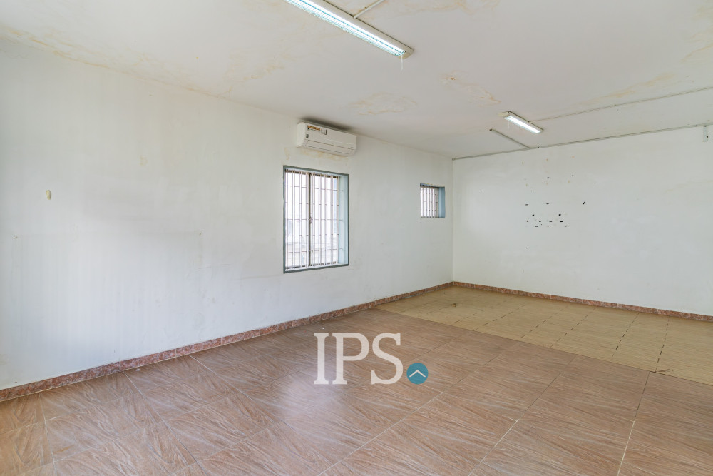 5 Bedroom Commercial Villa For Rent - Mittapheap, Phnom Penh - Image 11