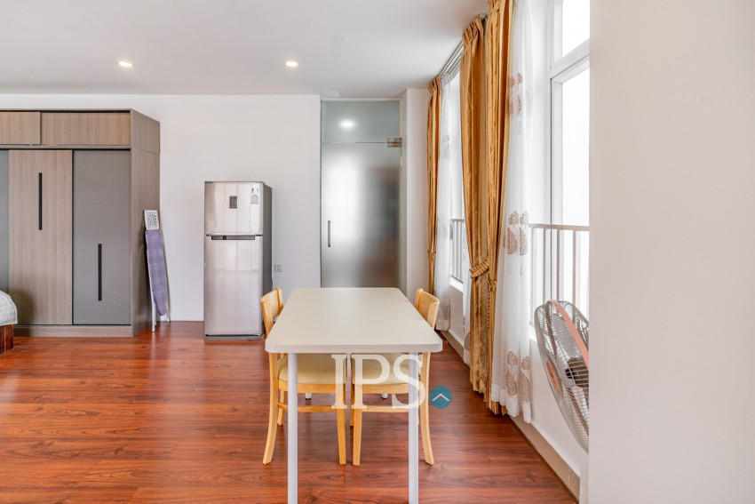 65 Sqm Studio Serviced Apartment - Toul Tum Poung 1, Phnom Penh