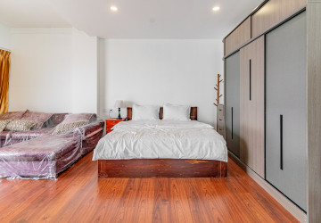 65 Sqm Studio Serviced Apartment - Toul Tum Poung 1, Phnom Penh thumbnail