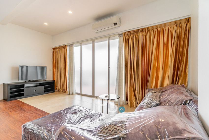 65 Sqm Studio Serviced Apartment - Toul Tum Poung 1, Phnom Penh