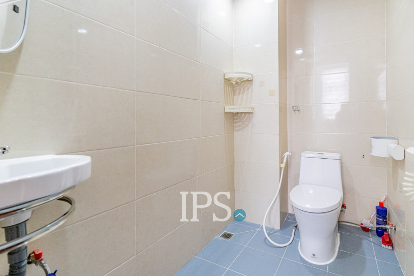65 Sqm Studio Serviced Apartment - Toul Tum Poung 1, Phnom Penh